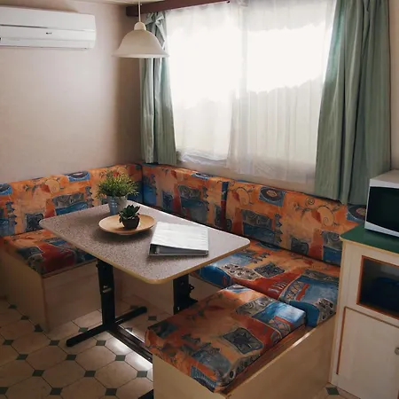 Tuscanychalets - Luxe Tiny House Met Zwembad Aan Zee וירג'יו