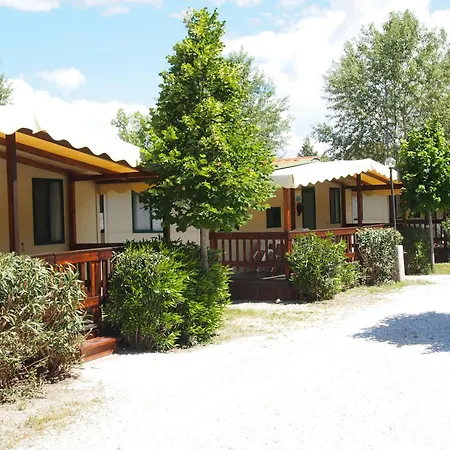 Tuscanychalets - Luxe Tiny House Met Zwembad Aan Zee דירה וירג'יו